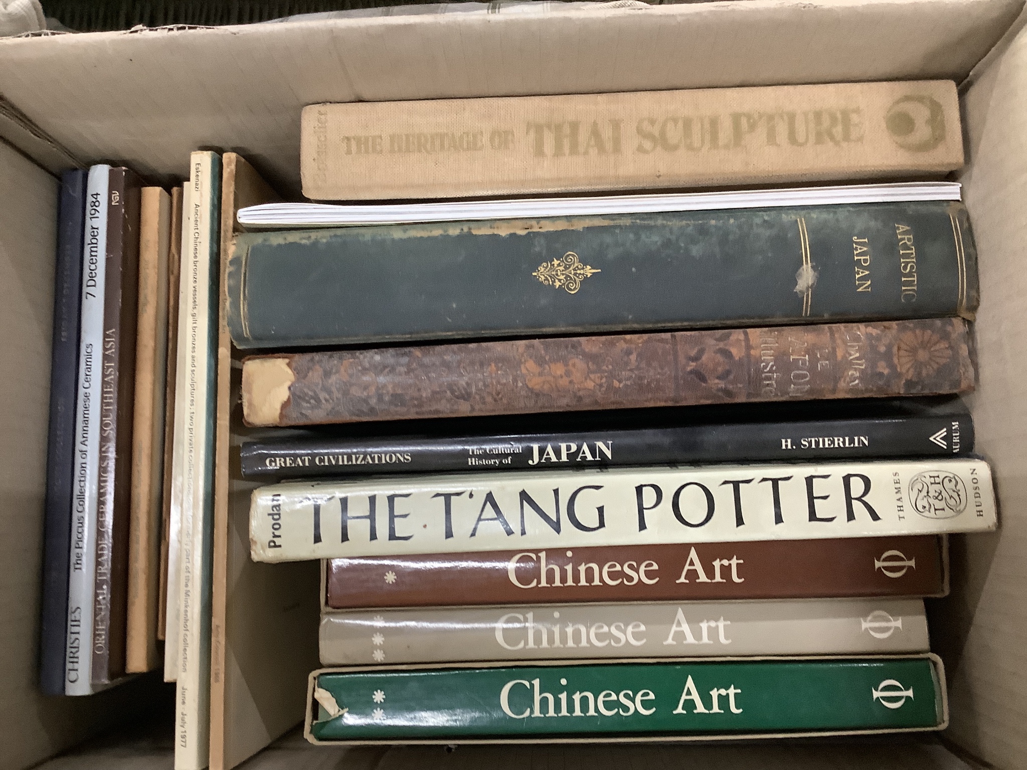 A large collection of modern and vintage reference books and catalogues on Chinese, Korean, Japanese and Buddhist art, 4 boxes